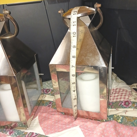 Lantern Boxes Decor Metal and Glass with Candles - Picture 10 of 11